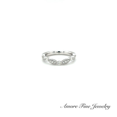 Curved Cluster Diamond Wedding Band