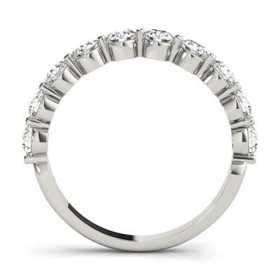 Single Shared Prong Wedding Ring
