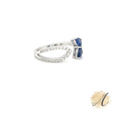 Fashionable Diamond Sapphire Ring